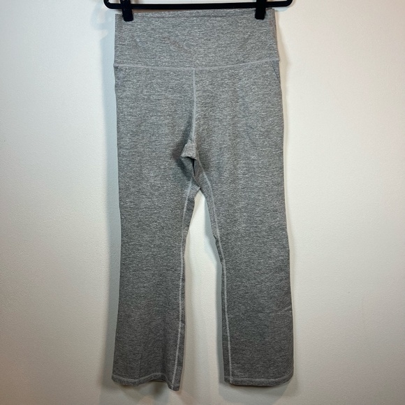 OFFLINE by Aerie Women's The Hugger Bootcut Hi-Rise Leggings Heather Gray Sz XL - Picture 1 of 10
